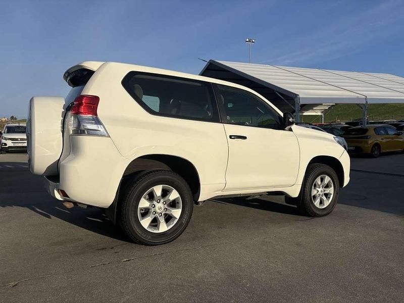 Usado Toyota Land Cruiser 190 CV (139 kW) 2012 Blanco SUV