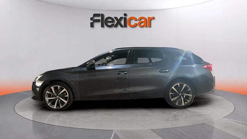 Usado Seat Leon FR 204 CV (150 kW) 2020 Azul Berlina