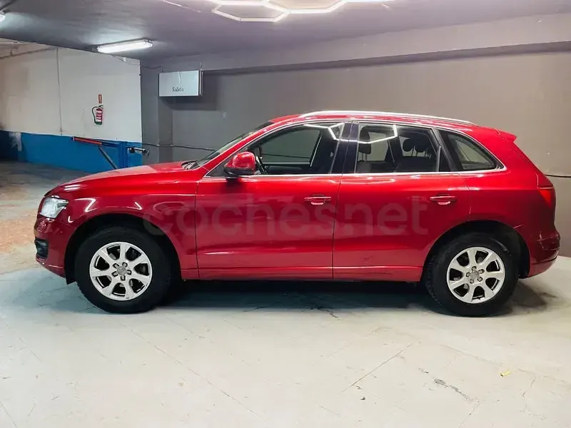 Usado Audi Q5 170 CV (125 kW) 2009 Granate SUV