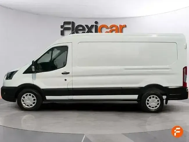 Usado Ford Transit 131 CV (96 kW) 2023 Blanco Berlina