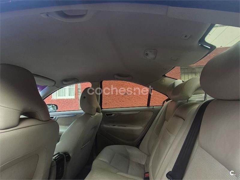 Gris / plata Usado 2006 Volvo S80 Momentum Berlina | 4000 € - Imagen 1/3