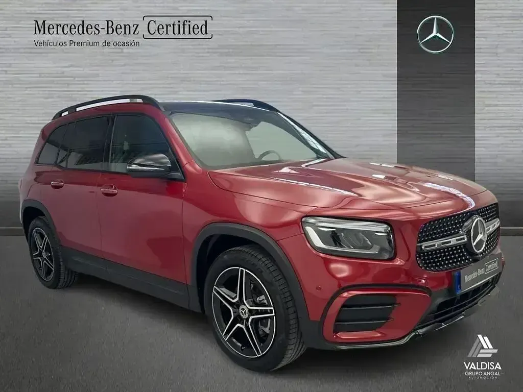 Usado Mercedes GLB200 150 CV (110 kW) 2025 Rojo SUV