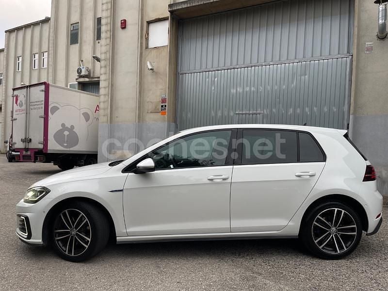 Usado VW Golf VIII GTE 204 CV (150 kW) 2020 Blanco Berlina