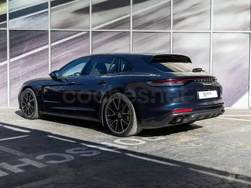 Usado Porsche Panamera Sport Turismo 462 CV (339 kW) 2022 Azul Familiar