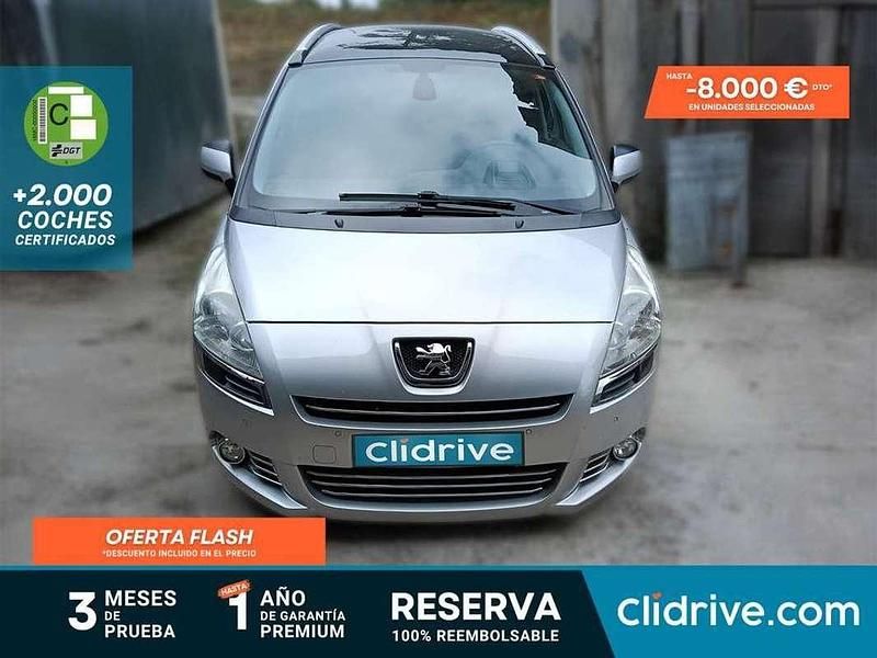 Gris Usado 2010 Peugeot 5008 Sport Monovolumen | 6590 € (Buen precio) - Imagen 1/3