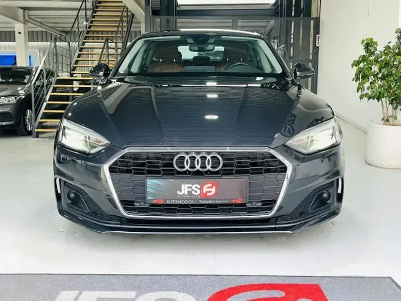 Usado Audi A5 Sportback Advanced Plus 163 CV (119 kW) 2020 Gris / plata Utilitario