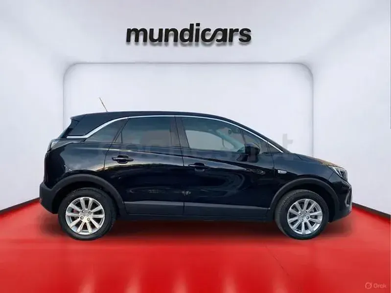 Usado Opel Crossland Business Elegance 120 CV (88 kW) 2021 Negro SUV