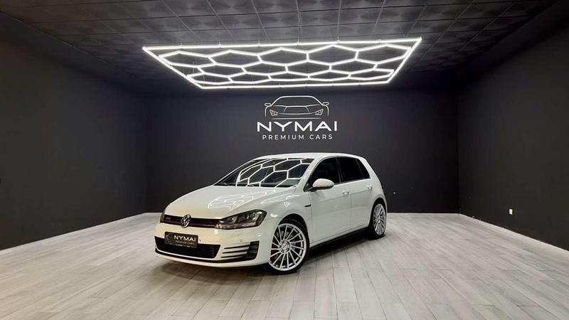 Usado VW Golf VII GTI 230 CV (169 kW) 2014 Blanco Utilitario