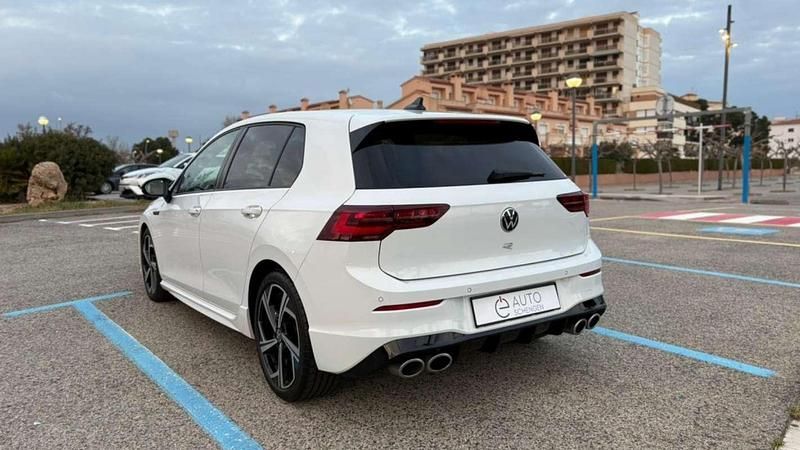 Usado VW Golf VIII R 320 CV (235 kW) 2021 Blanco Utilitario