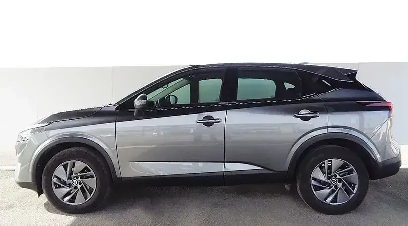 Usado Nissan Qashqai N-Connecta 140 CV (102 kW) 2023 Gris SUV