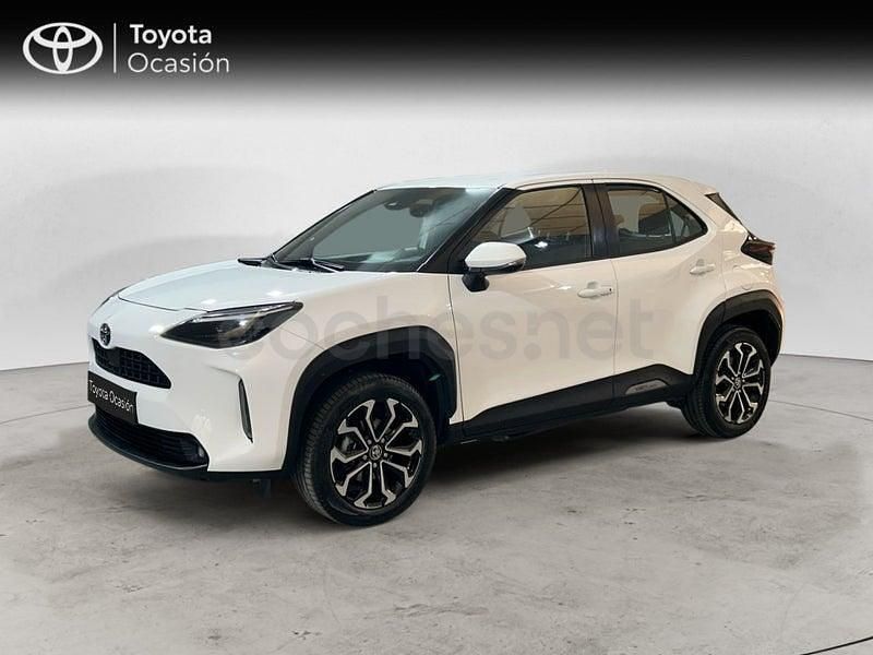 Usado Toyota Yaris Cross Active 116 CV (85 kW) 2022 Blanco SUV