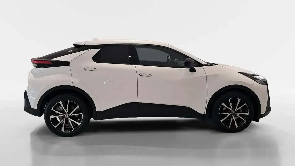 Usado Toyota C-HR Advance 140 CV (102 kW) 2025 Blanco SUV