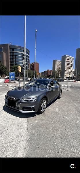 Usado Audi A4 S-Line 150 CV (110 kW) 2017 Gris / plata Berlina