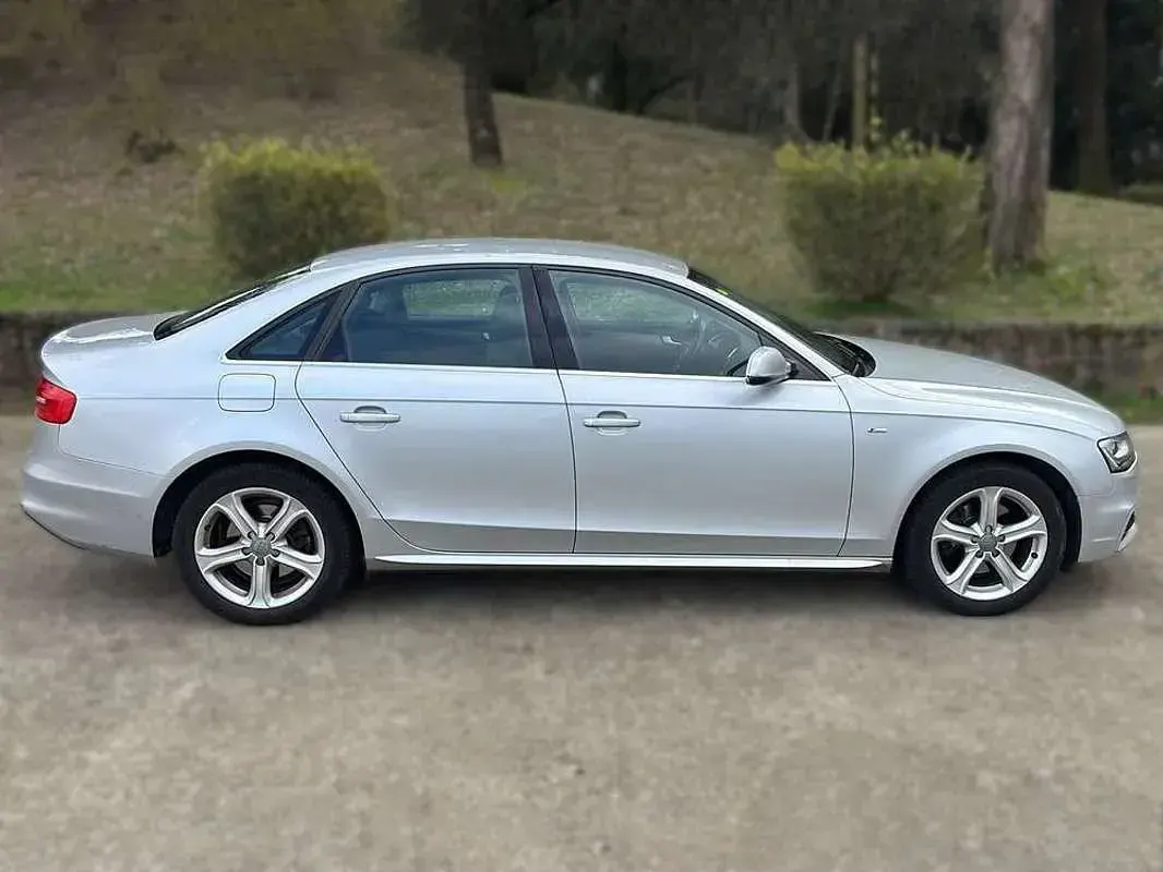 Usado Audi A4 S-Line 177 CV (130 kW) 2014 Gris Berlina