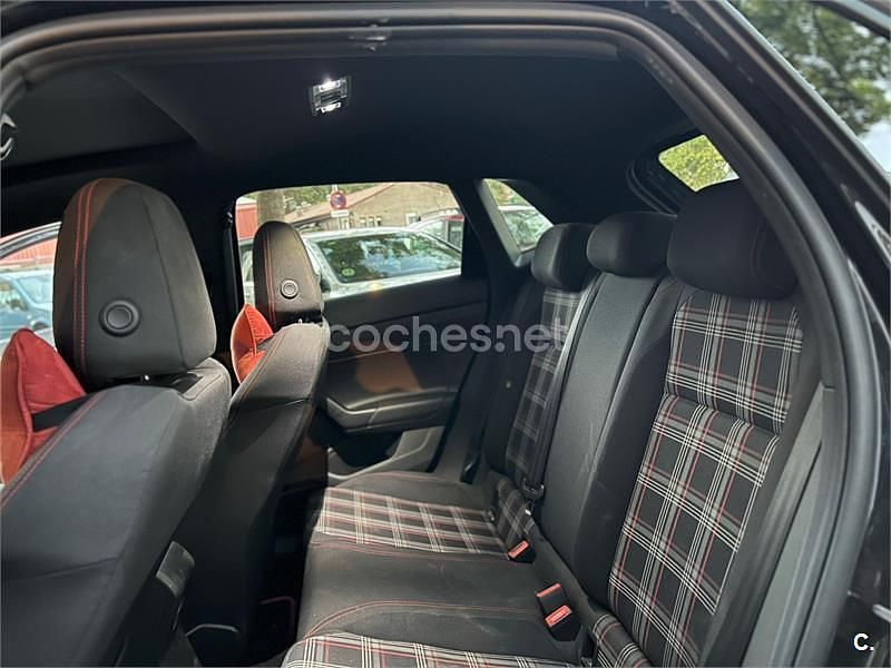 Usado VW Polo GTI 200 CV (147 kW) 2018 Negro Berlina