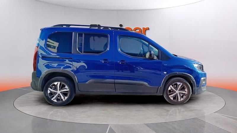 Usado Peugeot Rifter GT 130 CV (95 kW) 2021 Negro Monovolumen