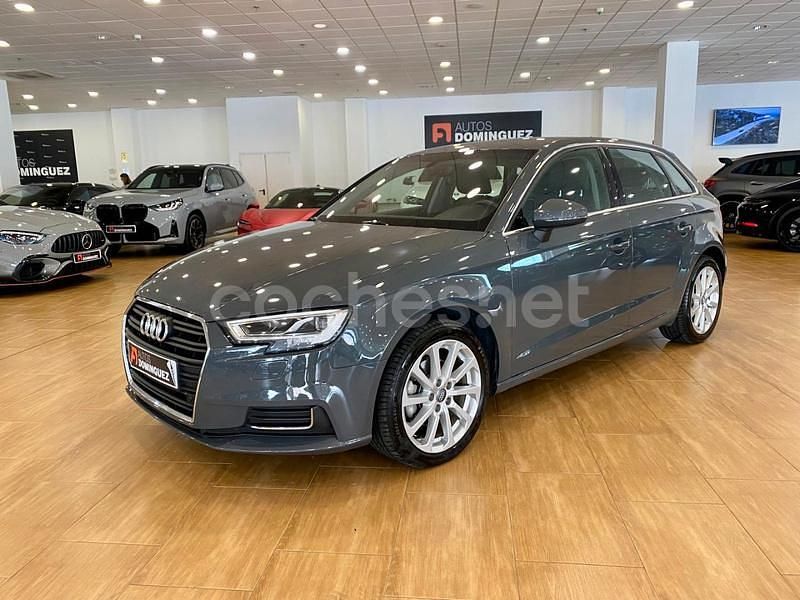 Gris / plata Usado 2018 Audi A3 Sportback Berlina | 17.900 € (Buen precio) - Imagen 1/4