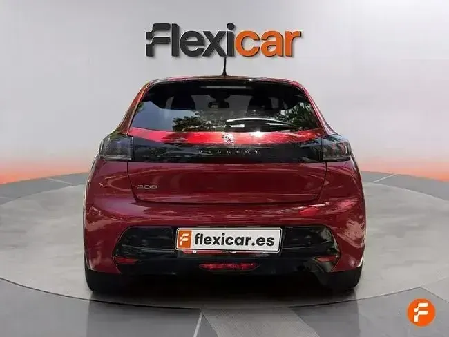 Usado Peugeot 208 Allure 100 CV (73 kW) 2020 Rojo Utilitario