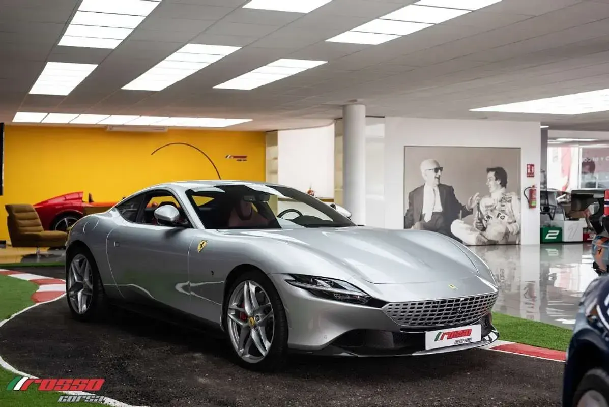 Usado Ferrari Roma 620 CV (456 kW) 2021 Gris Coupe
