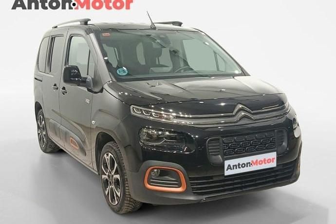 Usado Citroën Berlingo PureTech 111 CV (81 kW) 2019 Negro Monovolumen