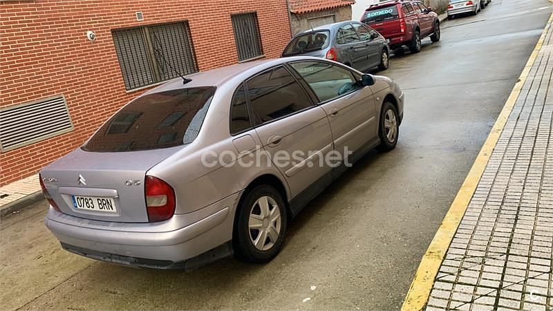 Gris / plata Usado 2001 Citroën C5 Exclusive Berlina | 1400 € (Precio justo) - Imagen 1/2