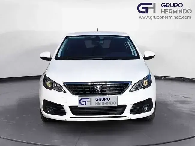 Usado Peugeot 308 Style 100 CV (73 kW) 2020 Blanco Berlina