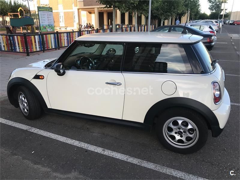 Usado Mini One D 90 CV (66 kW) 2012 Beige Utilitario