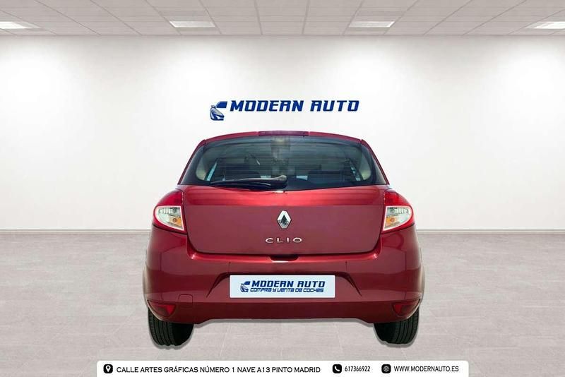 Usado Renault Clio II Business 75 CV (55 kW) 2011 Burdeos Utilitario