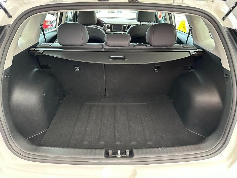 Blanco Usado 2018 Kia Niro SUV | 15.900 € (Precio justo) - Imagen 1/4