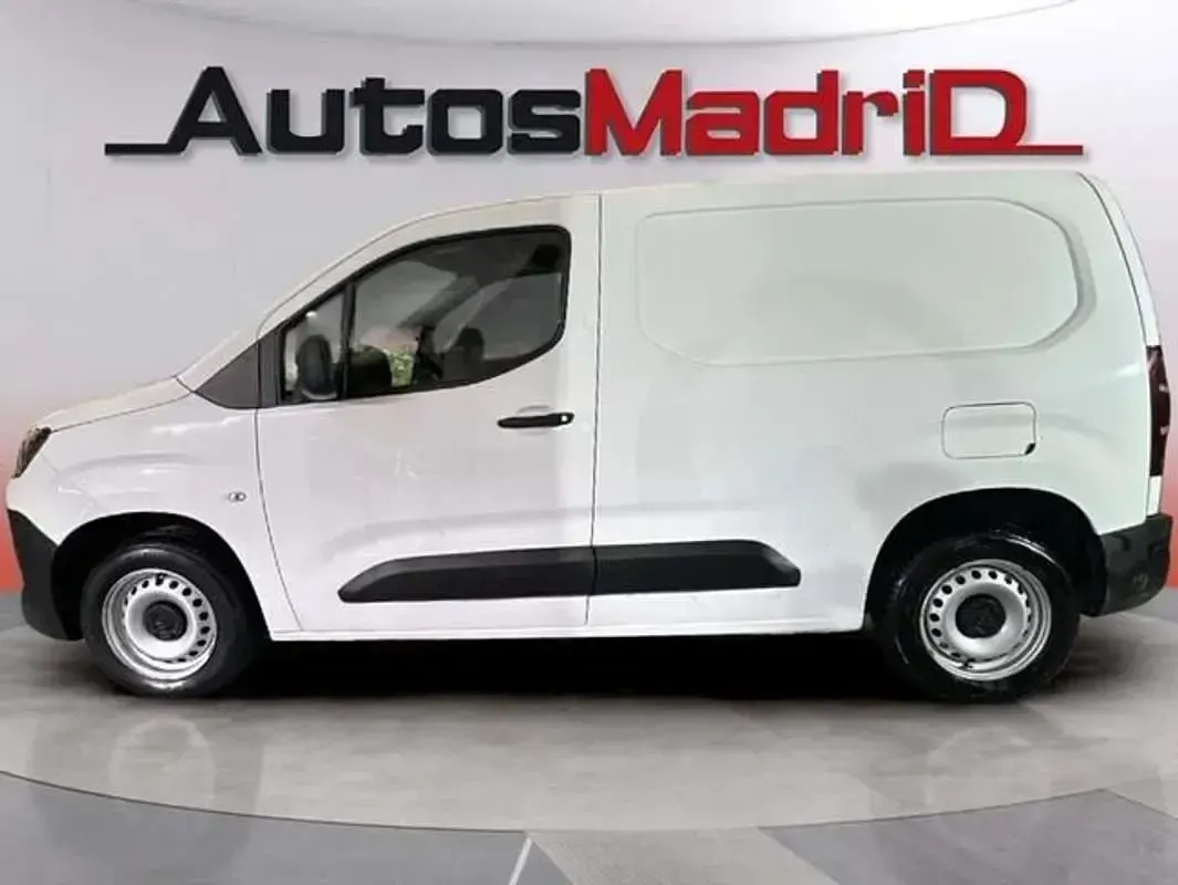 Usado Citroën Berlingo 76 CV (55 kW) 2019 Blanco Monovolumen