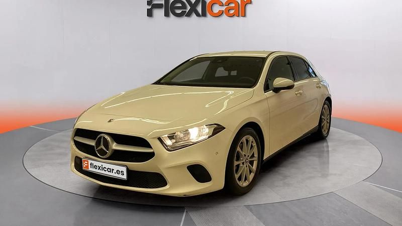 Usado Mercedes A200 163 CV (119 kW) 2022 Blanco Utilitario