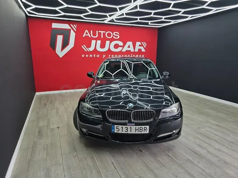 Usado BMW 318 143 CV (105 kW) 2011 Negro Berlina
