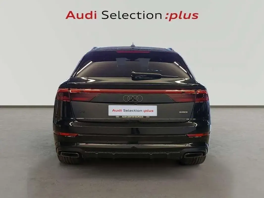 Usado Audi Q8 Premium 394 CV (289 kW) 2025 Negro SUV
