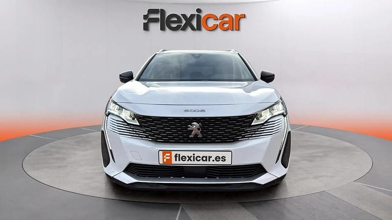 Usado Peugeot 5008 Allure 131 CV (96 kW) 2023 Blanco SUV