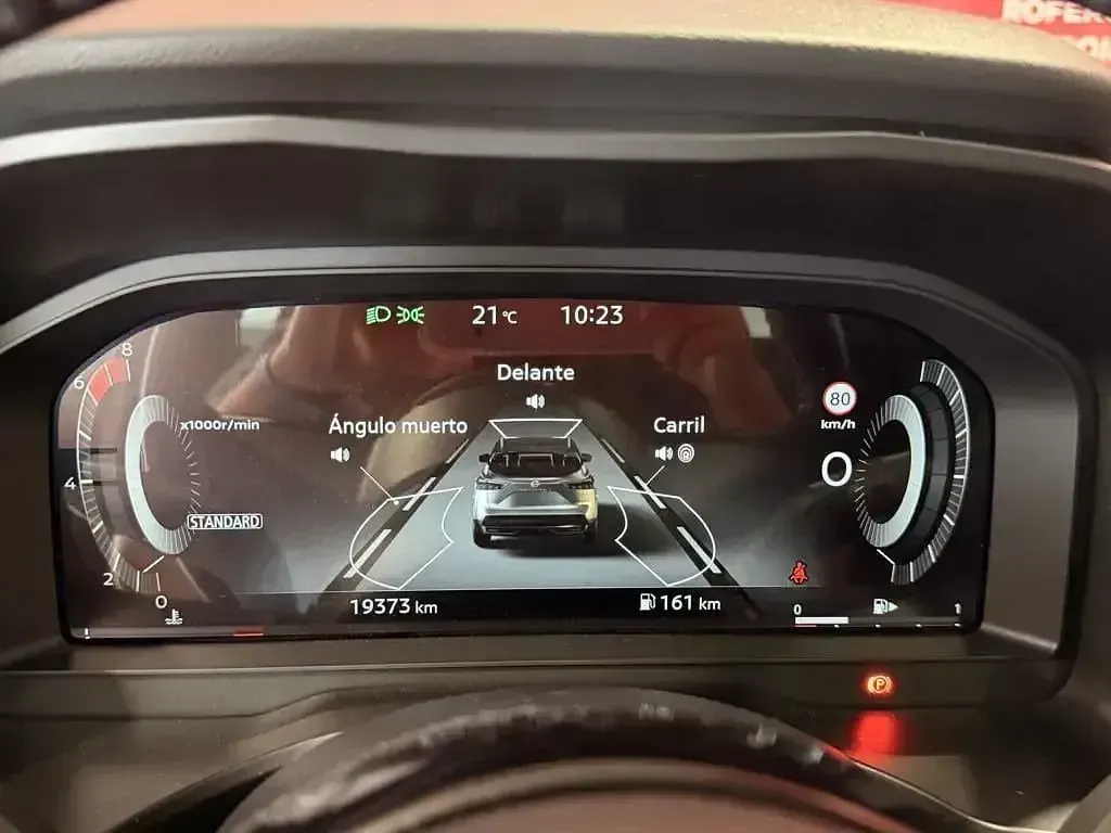 Usado Nissan Qashqai N-Connecta 140 CV (102 kW) 2025 Gris SUV