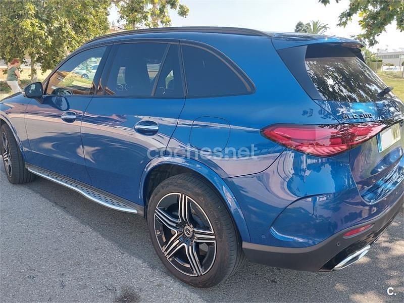 Usado Mercedes GLC300e 333 CV (244 kW) 2024 Azul SUV
