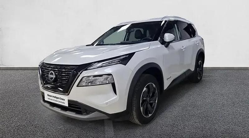 Usado Nissan X-Trail N-Connecta 204 CV (150 kW) 2025 Lunar white SUV