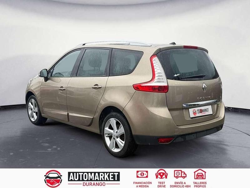 Usado Renault Grand Scénic III Expression 116 CV (85 kW) 2013 Monovolumen