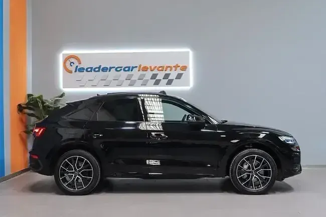 Usado Audi Q5 Premium 204 CV (150 kW) 2022 Negro SUV