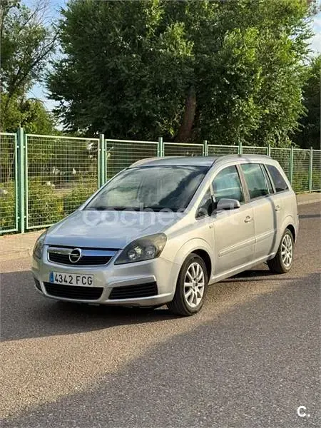 Usado Opel Zafira Cosmo 120 CV (88 kW) 2006 Gris / plata Monovolumen