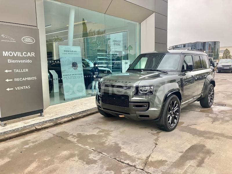 Verde Nuevo 2025 Land Rover Defender SUV | 218.890 € - Imagen 1/4