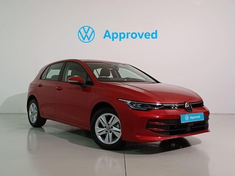 Rojo Usado 2024 VW Golf VIII | 27.900 € (Precio justo) - Imagen 1/4
