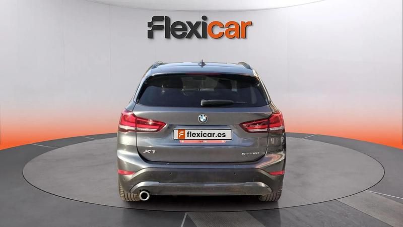 Usado BMW X1 140 CV (102 kW) 2021 Gris SUV