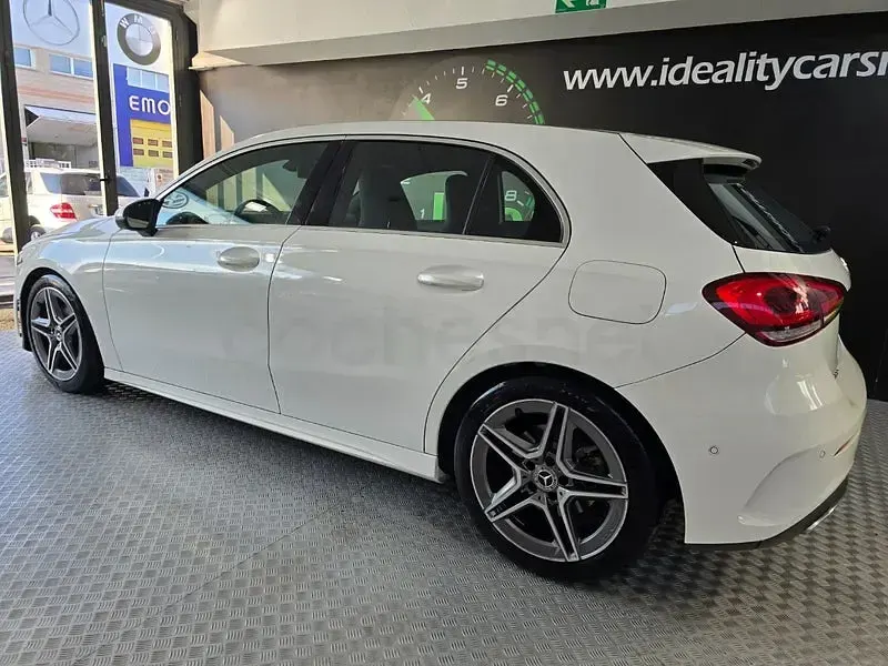 Usado Mercedes A200 163 CV (119 kW) 2019 Blanco Berlina