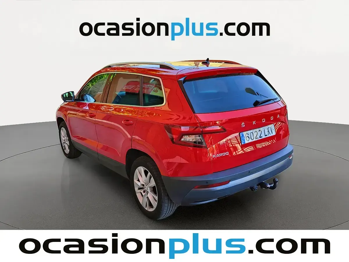 Usado Skoda Karoq Ambition 150 CV (110 kW) 2020 Rojo SUV