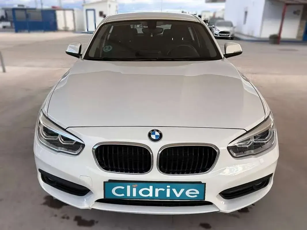 Usado BMW 118 150 CV (110 kW) 2017 Blanco Utilitario