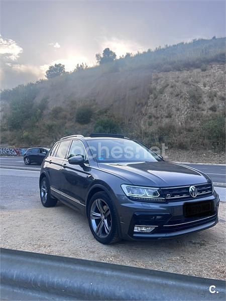 Gris / plata Usado 2017 VW Tiguan Advance SUV | 15.500 € (Buen precio) - Imagen 1/4
