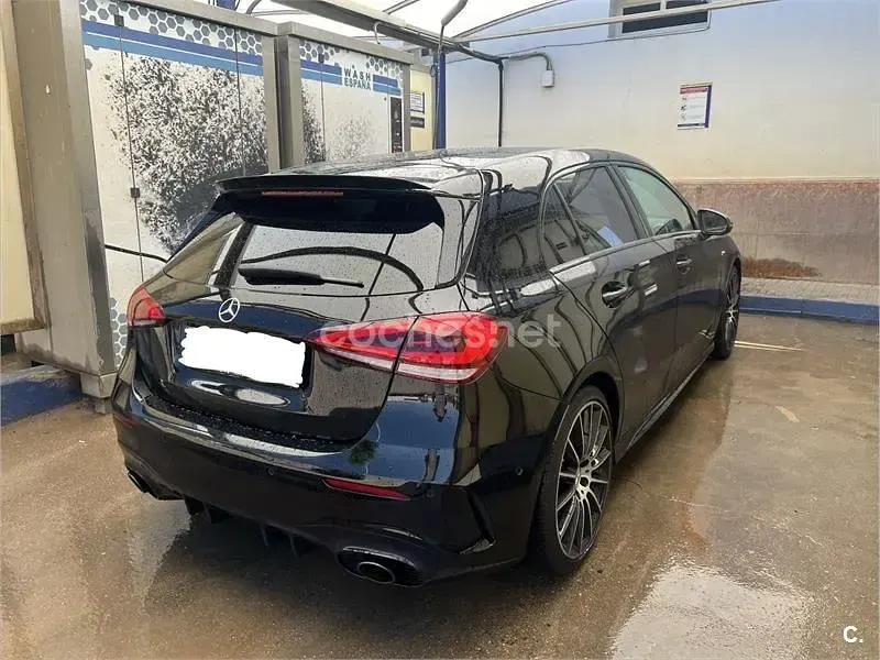 Usado Mercedes A35 AMG 306 CV (225 kW) 2019 Negro Berlina