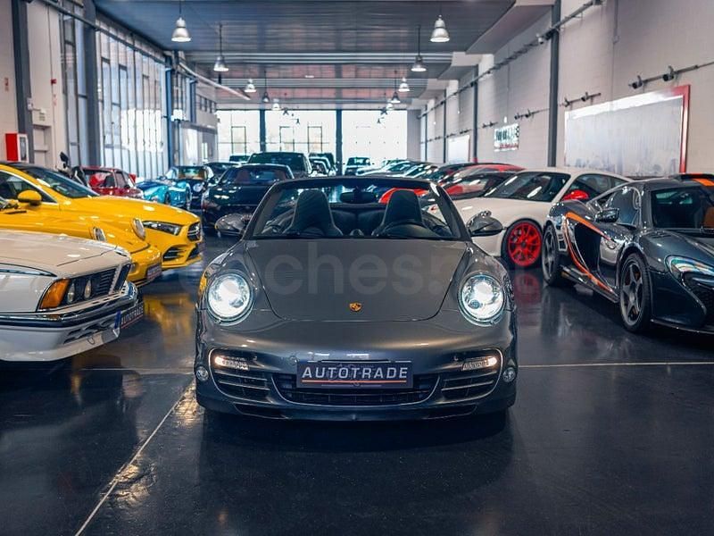Usado Porsche 911 Turbo Cabriolet 480 CV (353 kW) 2009 Gris / plata Descapotable