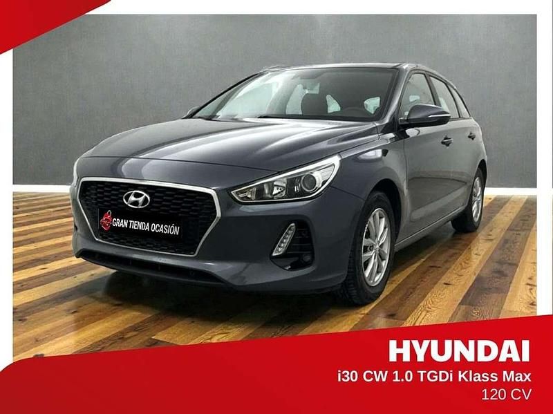 Usado Hyundai i30 120 CV (88 kW) 2018 Gris Familiar